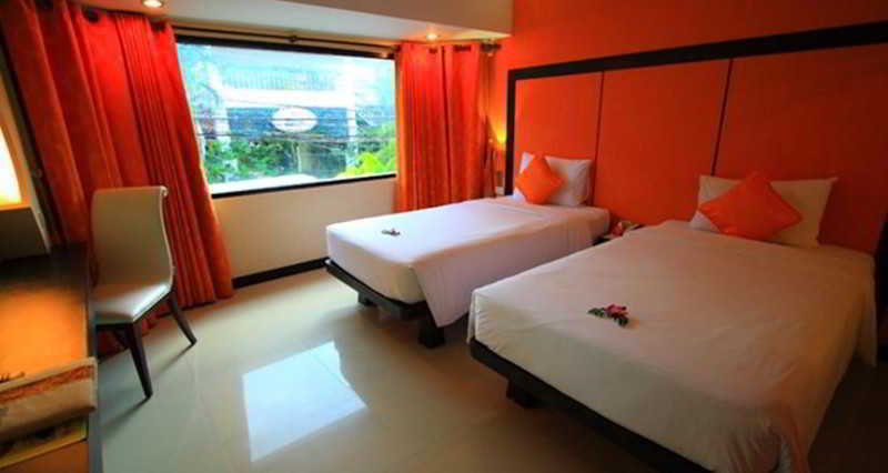 The Royal Palm Beach Front Patong Kültér fotó